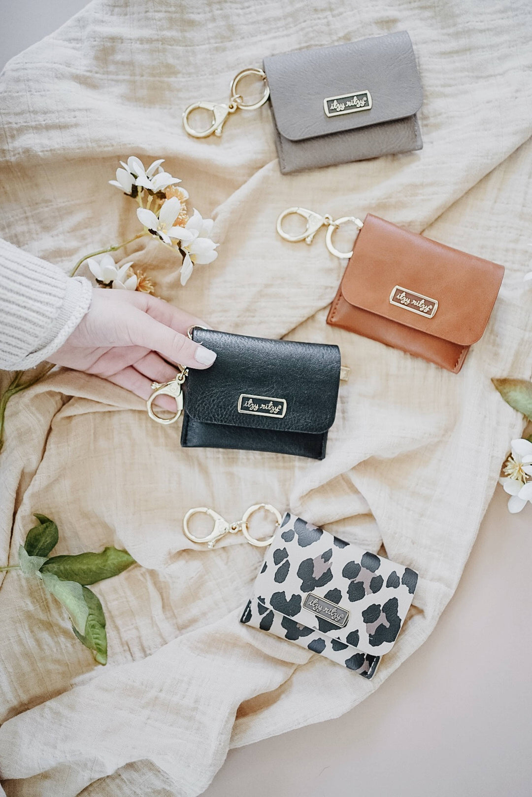 Taupe Itzy Mini Wallet Card Holder