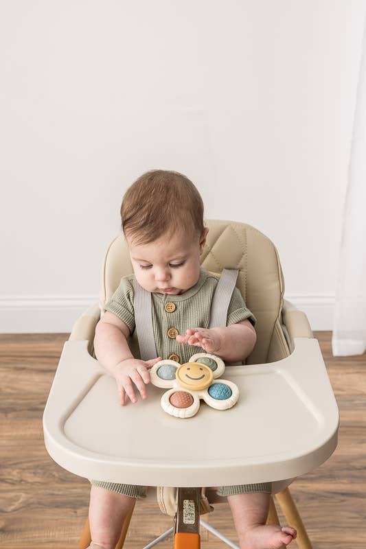 Itzy Pop &amp; Whirl™ - Bath + Travel Toy