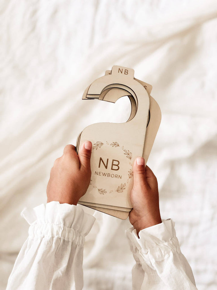 Wooden Baby Hanging Closet Dividers for Nursery Wardrobe