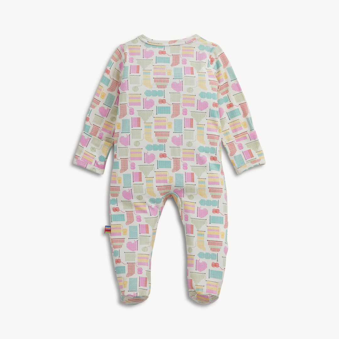 Itty Bitty Knitty Magnetic Modal Footie